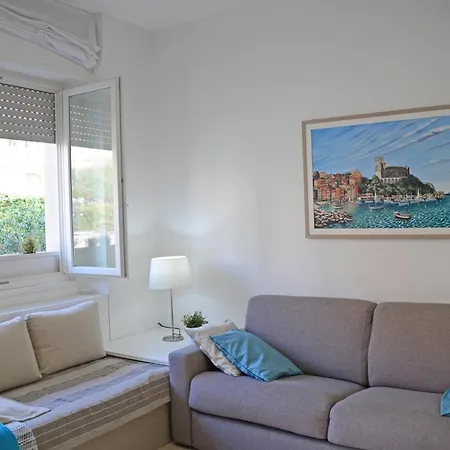 Daire Emozione Mare Blu San Terenzo Lerici
